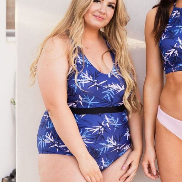 NWT Full Coverage One Piece Blue Palm Print - Extra Large - Picture 15 of 16